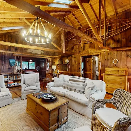 Cabin In The Pines